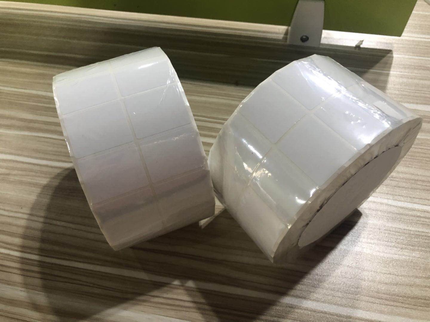 亮白pet標簽.jpg 亮白pet標簽.jpg